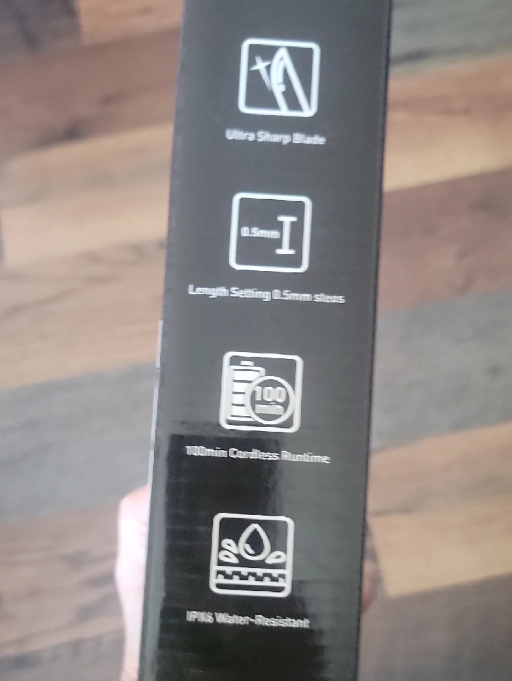 Electric Trimmer Kit - Green Men Grooming Trimmer - Picture 4 of 5